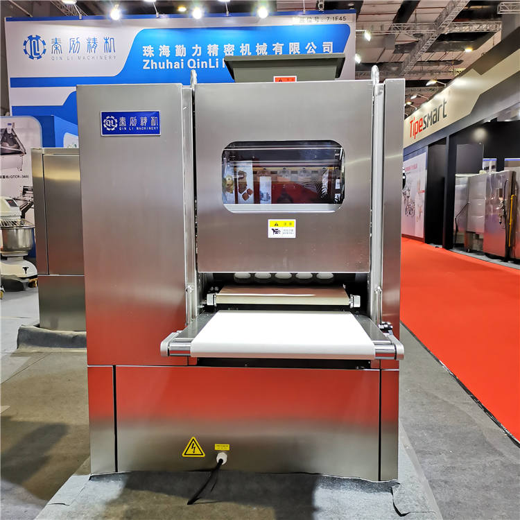 5粒經濟版面團分塊滾圓機 QDMS-5